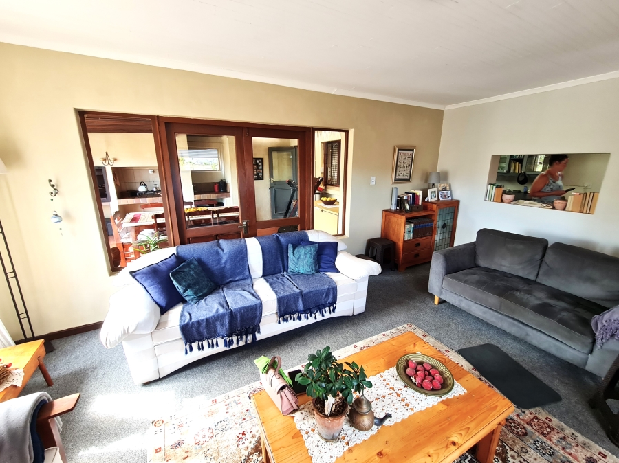 6 Bedroom Property for Sale in Noorsekloof Eastern Cape